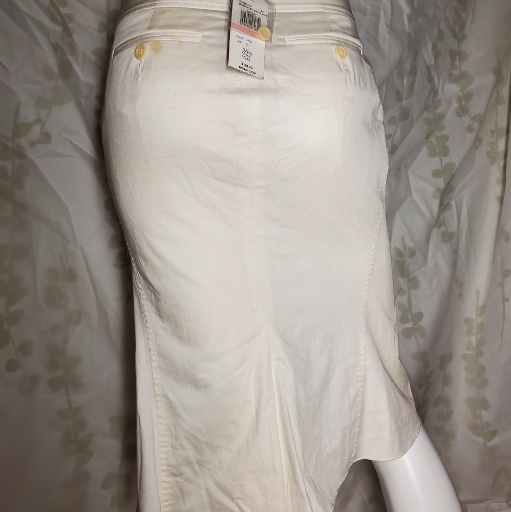NWT BCBG pencil skirt